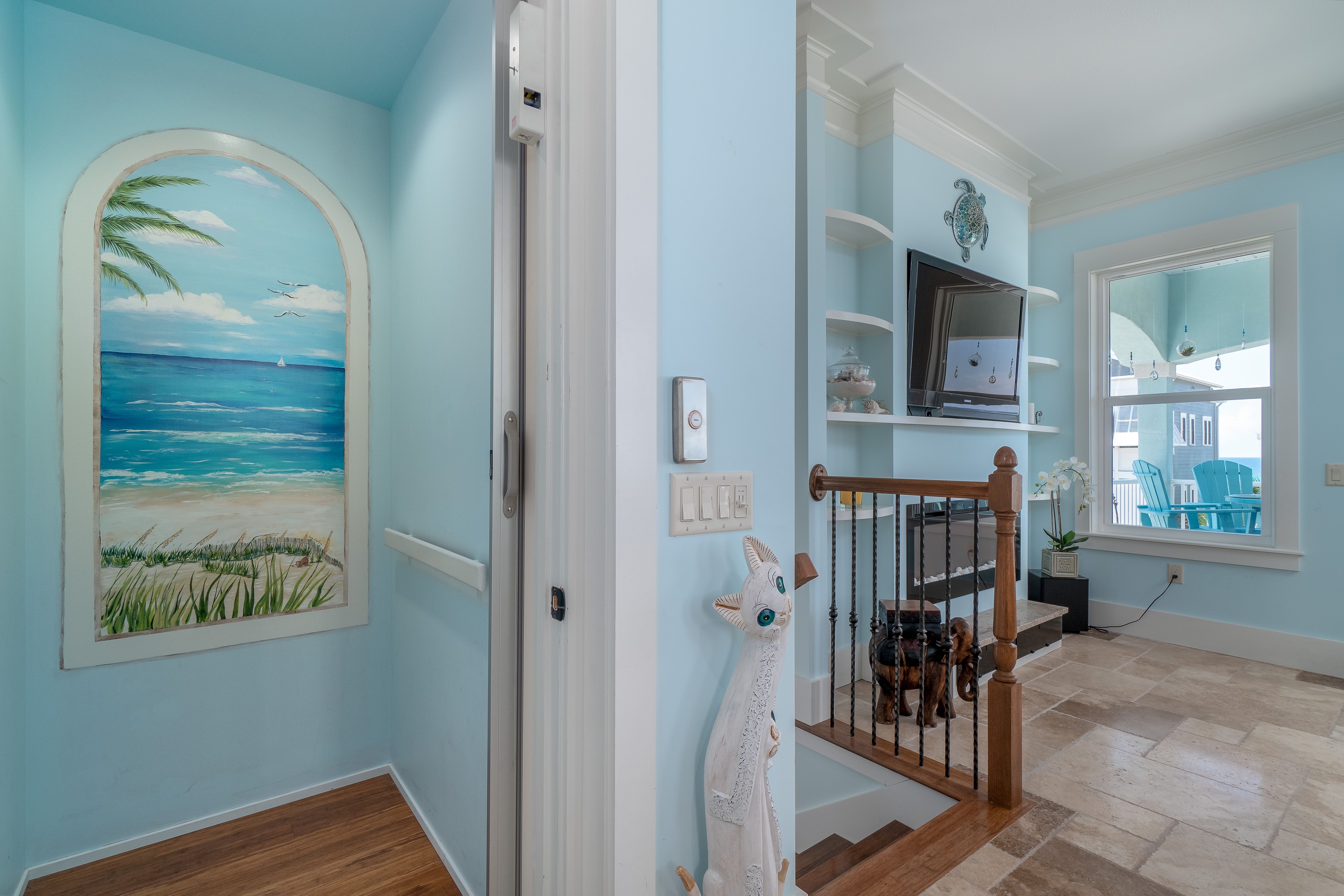 93-Emerald-Cove-Lane-1-squashed